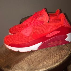 90 Air Max 2.0 FlyNit Bright Crimson